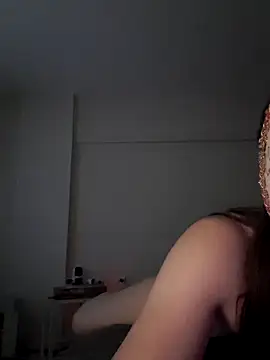 Gunessolen01 online show from December 20, 2025, 2:42 pm