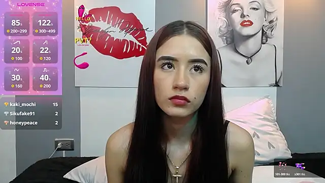 Snapshot of priya_tara chatting on January 5, 2026, 6:11 pm priya tara online show from January 5, 2026, 6:11 pm