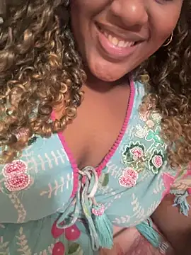 Snapshot of amorasecy chatting on July 27, 2026, 2:24 pm amorasecy online show from July 27, 2026, 2:24 pm