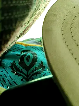 Snapshot of Hot2602 chatting on April 16, 2026, 6:03 am Hot2602 online show from April 16, 2026, 6:03 am