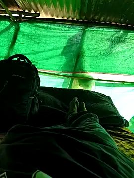 Snapshot of Hot2602 chatting on December 22, 2025, 4:12 am Hot2602 online show from December 22, 2025, 4:12 am