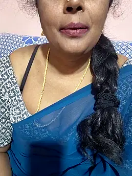 Snapshot of siri_tamiltelugu chatting on February 15, 2026, 7:42 am siri tamiltelugu online show from February 15, 2026, 7:42 am