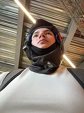 Ema Rose  online show from April 4, 2026, 7:53 pm