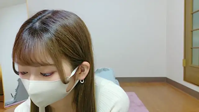 Kiki-jpn online show from April 10, 2026, 9:33 pm