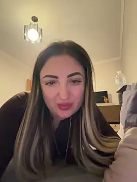 merabel1995 online show from March 27, 2026, 7:48 pm