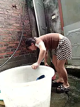 Snapshot of galaxy898 chatting on April 2, 2026, 5:36 am galaxy898 online show from April 2, 2026, 5:36 am