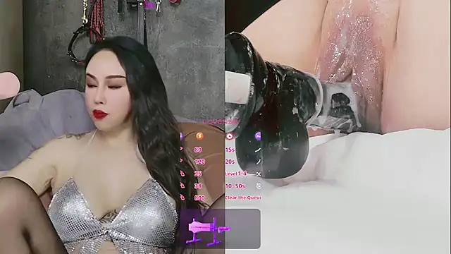 Snapshot of ladyfengyeS010 chatting on May 10, 2026, 1:57 pm ladyfengyeS010 online show from May 10, 2026, 1:57 pm