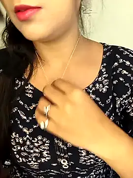 Snapshot of Deshi_bhabhi143 chatting on May 8, 2026, 5:11 am Deshi bhabhi143 online show from May 8, 2026, 5:11 am