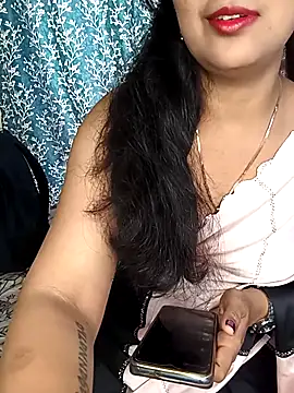 Snapshot of Deshi_bhabhi143 chatting on December 22, 2025, 6:35 am Deshi bhabhi143 online show from December 22, 2025, 6:35 am