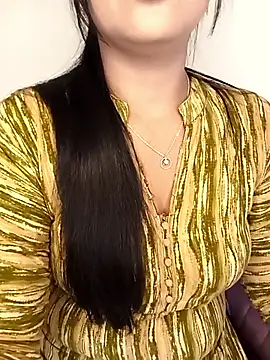 Snapshot of Deshi_bhabhi143 chatting on April 24, 2026, 6:04 am Deshi bhabhi143 online show from April 24, 2026, 6:04 am