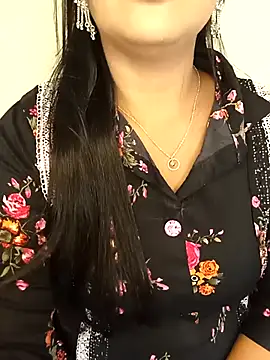 Snapshot of Deshi_bhabhi143 chatting on April 26, 2026, 6:43 am Deshi bhabhi143 online show from April 26, 2026, 6:43 am