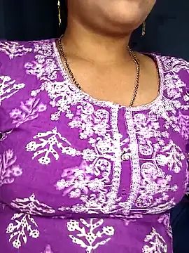 Snapshot of Deshi_bhabhi143 chatting on January 6, 2026, 6:28 am Deshi bhabhi143 online show from January 6, 2026, 6:28 am