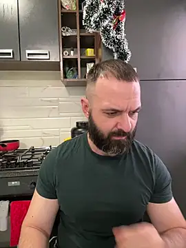 DamonSalvatore2 online show from January 15, 2026, 1:36 pm