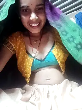 Snapshot of Fency_Love143 chatting on January 15, 2026, 2:42 pm Fency Love143 online show from January 15, 2026, 2:42 pm