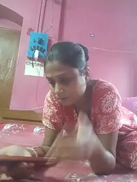 Hooghlypinkivabi online show from June 22, 2026, 12:35 pm