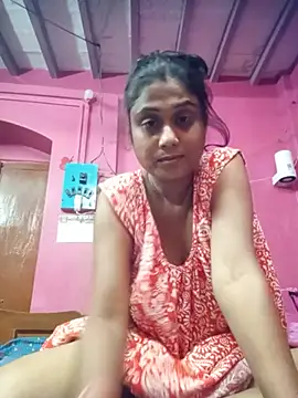 Hooghlypinkivabi online show from June 15, 2026, 12:38 pm