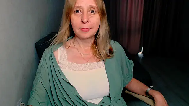 MiLenaMilf online show from May 15, 2026, 7:50 am