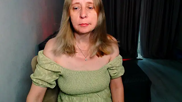 MiLenaMilf online show from May 31, 2026, 7:47 am