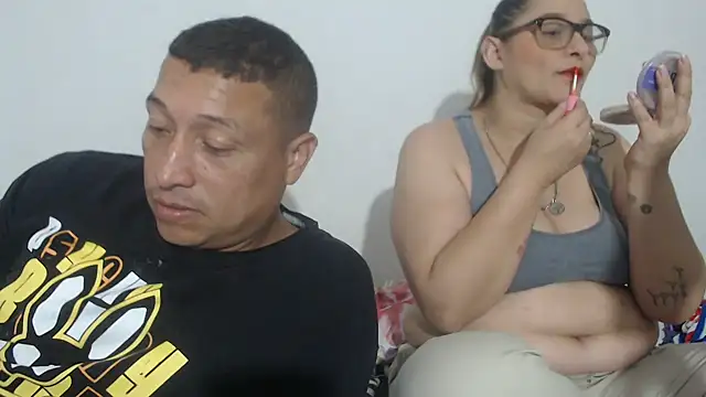 pareja latina1483 online show from March 3, 2026, 2:18 am