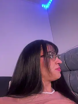 ValentinaEvanz online show from July 24, 2026, 2:46 pm