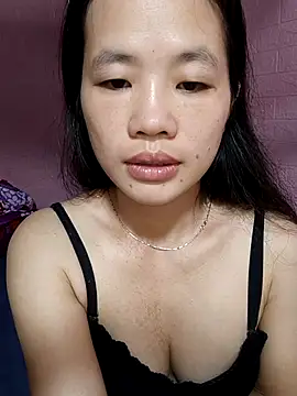 Snapshot of MISSINKUTE chatting on February 13, 2026, 10:54 pm MISSINKUTE online show from February 13, 2026, 10:54 pm