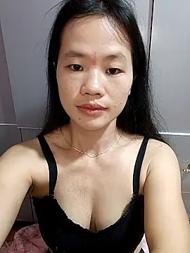 Snapshot of MISSINKUTE chatting on February 15, 2026, 2:23 am MISSINKUTE online show from February 15, 2026, 2:23 am