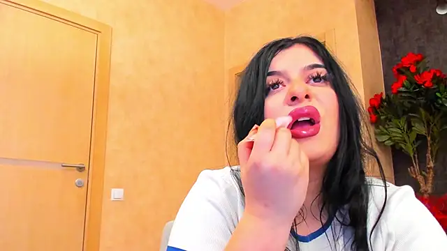 Snapshot of NayaNoirX chatting on February 23, 2026, 8:09 pm NayaNoirX online show from February 23, 2026, 8:09 pm