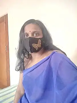 Snapshot of Hot_Sweety02 chatting on January 17, 2026, 9:57 am Hot Sweety02 online show from January 17, 2026, 9:57 am