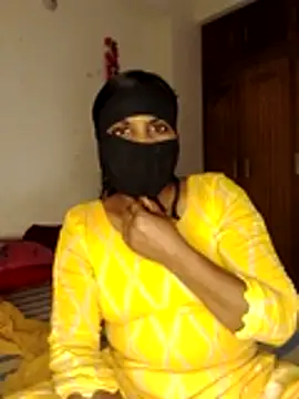 Snapshot of Hot_Sweety02 chatting on February 1, 2026, 11:08 am Hot Sweety02 online show from February 1, 2026, 11:08 am