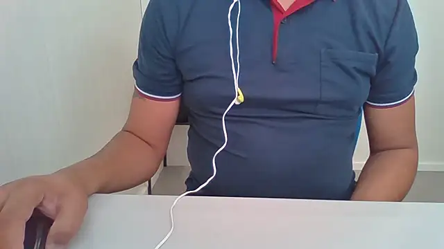 Snapshot of Moreno_Casado_Safado chatting on July 10, 2026, 2:39 pm Moreno Casado Safado online show from July 10, 2026, 2:39 pm