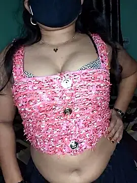 Snapshot of Saumyy chatting on February 8, 2026, 5:10 pm Saumyy online show from February 8, 2026, 5:10 pm