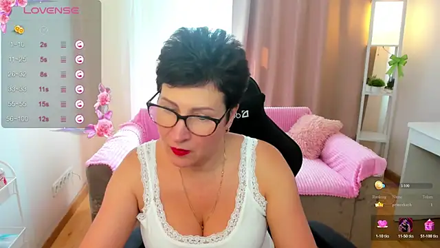 JennyMons online show from June 7, 2026, 8:19 am