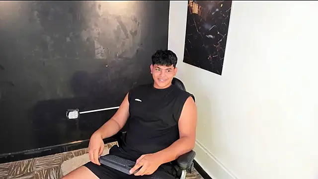 Nicole and thiago1 online show from February 19, 2026, 9:01 pm