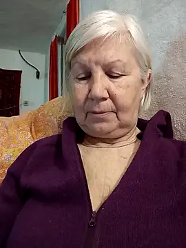 Snapshot of KlaudiaDarling chatting on February 20, 2026, 6:19 am KlaudiaDarling online show from February 20, 2026, 6:19 am