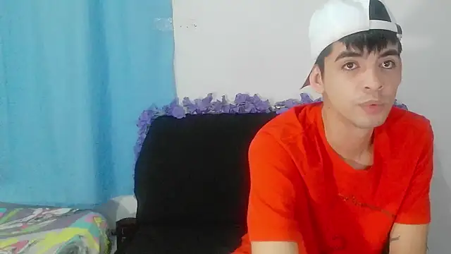 Snapshot of nico22love chatting on February 1, 2026, 12:03 pm nico22love online show from February 1, 2026, 12:03 pm