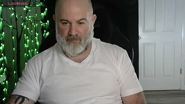 XJJ77x online show from February 22, 2026, 4:26 am