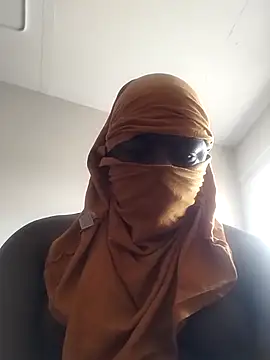 Snapshot of Bra-G chatting on February 27, 2026, 6:57 am Bra-G online show from February 27, 2026, 6:57 am