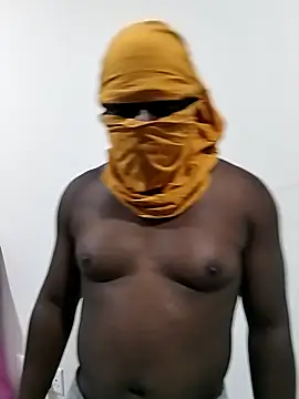 Snapshot of Bra-G chatting on February 6, 2026, 6:37 pm Bra-G online show from February 6, 2026, 6:37 pm