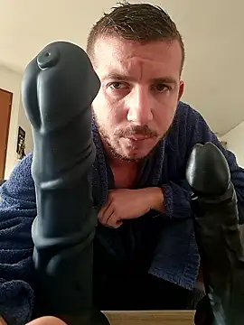 Angel-Boy30 online show from January 9, 2026, 9:38 am