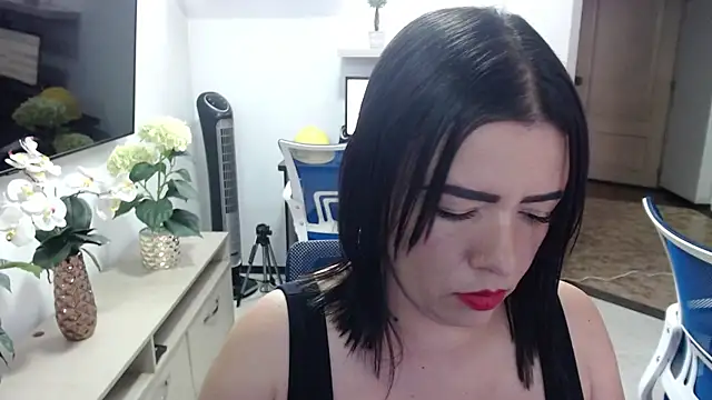 kara vega  online show from January 13, 2026, 7:29 pm