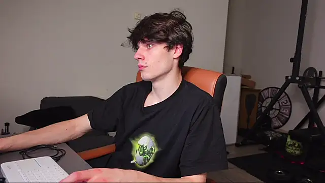 Snapshot of Daniel_Shawnn chatting on January 12, 2026, 2:13 pm Daniel Shawnn online show from January 12, 2026, 2:13 pm