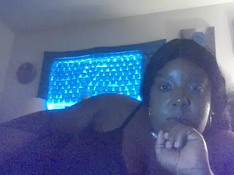 Babyboo3620 online show from January 9, 2026, 8:27 pm