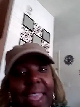 Babyboo3620 online show from June 15, 2026, 7:24 pm