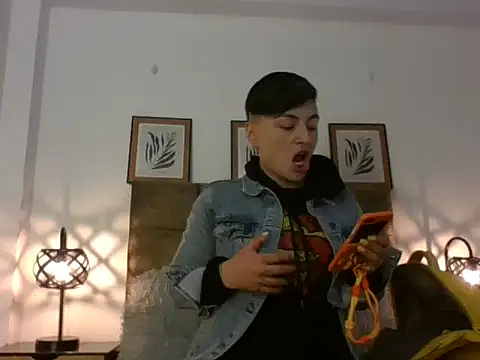 kat paradise online show from February 22, 2026, 11:45 am