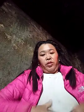 dakota-kis online show from February 20, 2026, 12:18 am