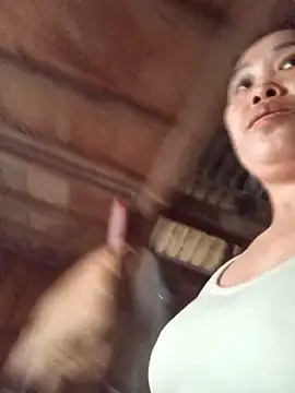 dakota-kis online show from March 2, 2026, 11:44 pm