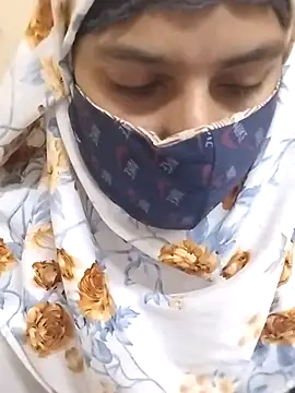 Snapshot of rukhsar_ chatting on February 18, 2026, 6:55 am rukhsar online show from February 18, 2026, 6:55 am