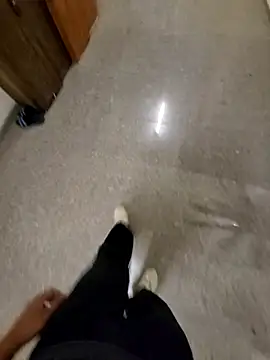 jerryrooh69 online show from April 1, 2026, 4:36 am