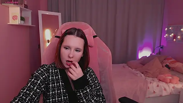 Haya Harareet online show from January 10, 2026, 1:12 am