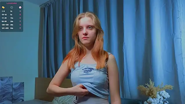 RennaHettes online show from March 25, 2026, 1:06 am